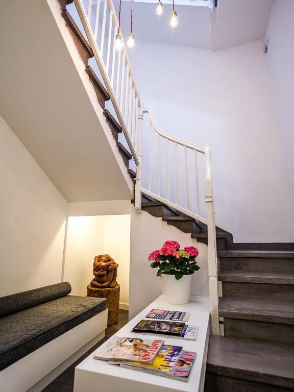 Cheap & Chic Hotel Ситадела Екстериор снимка